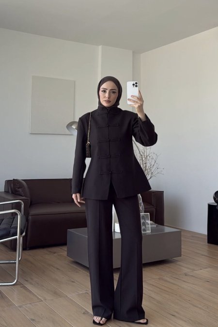 طقم بني سنايل ياباني